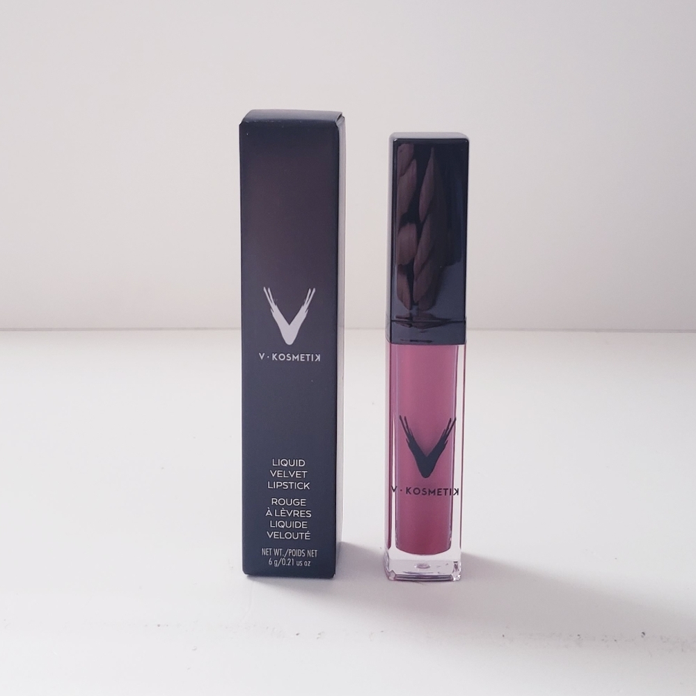 💚2/$20 V Kosmetik Creamy Liquid Velvet Lipstick Bubbly